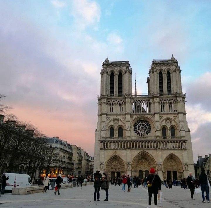 notre dame martina peruzza